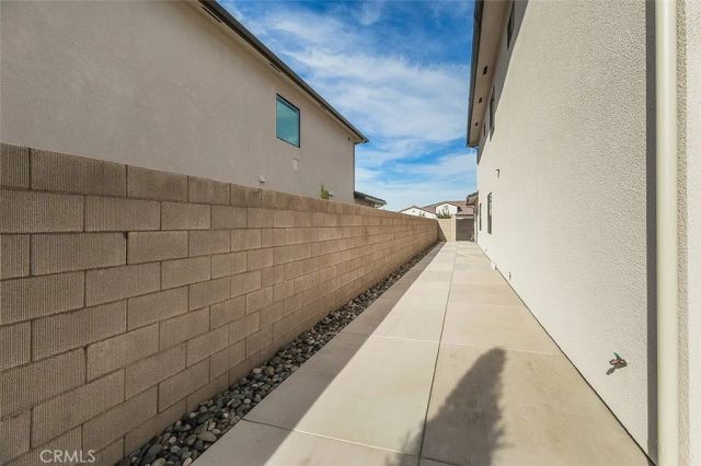 2315 E Courtside Drive, Fresno, CA 93730