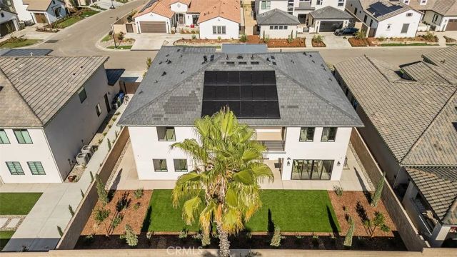 2315 E Courtside Drive, Fresno, CA 93730