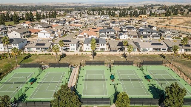 2315 E Courtside Drive, Fresno, CA 93730