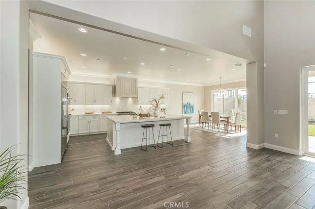 2315 E Courtside Drive, Fresno, CA 93730