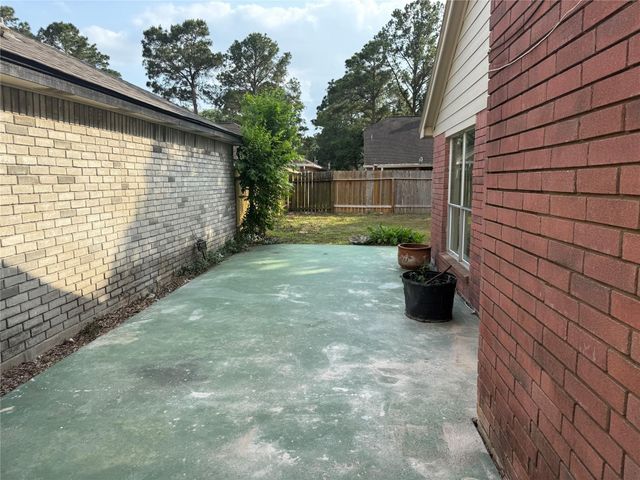 16319 Chimneystone Drive, Houston, TX 77095