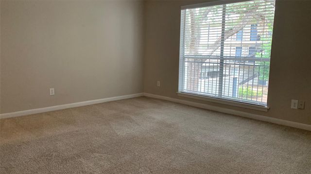 7315 Brompton Street 339B, Houston, TX 77025