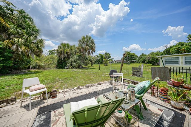 2158 MORLEY STREET, Port Charlotte, FL 33952