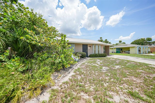 2158 MORLEY STREET, Port Charlotte, FL 33952