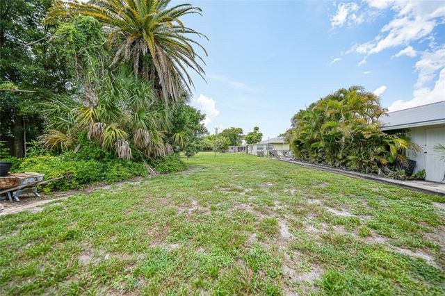2158 MORLEY STREET, Port Charlotte, FL 33952
