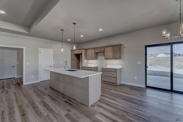 3516 TAYLOR MADE DR, Rapid City, SD 57703