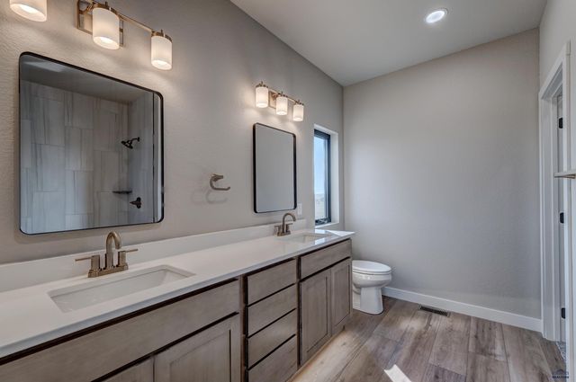 3516 TAYLOR MADE DR, Rapid City, SD 57703