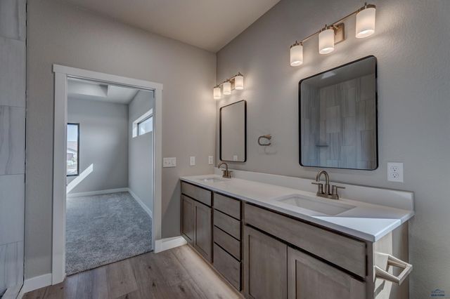 3516 TAYLOR MADE DR, Rapid City, SD 57703