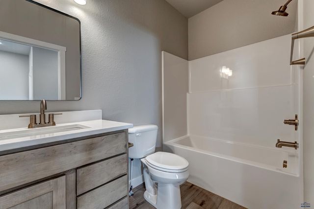 3516 TAYLOR MADE DR, Rapid City, SD 57703