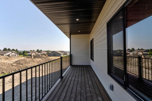 3516 TAYLOR MADE DR, Rapid City, SD 57703