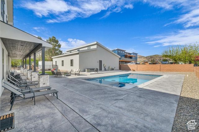 444 S 1530 W, Hurricane, UT 84737