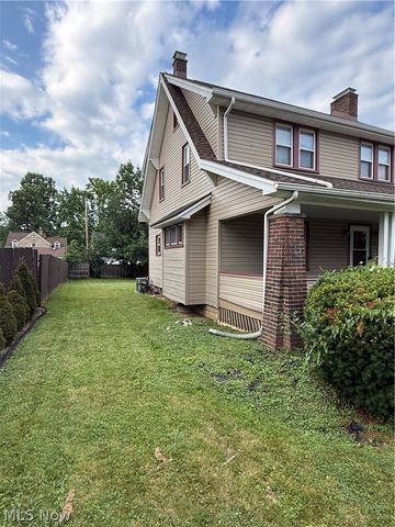 34 Maple Drive, Boardman, OH 44512