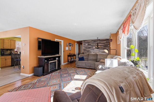 61 Stone Hedge Lane, Bolton, CT 06043