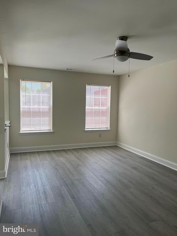 6 PARKTOWN PL, Sicklerville, NJ 08081