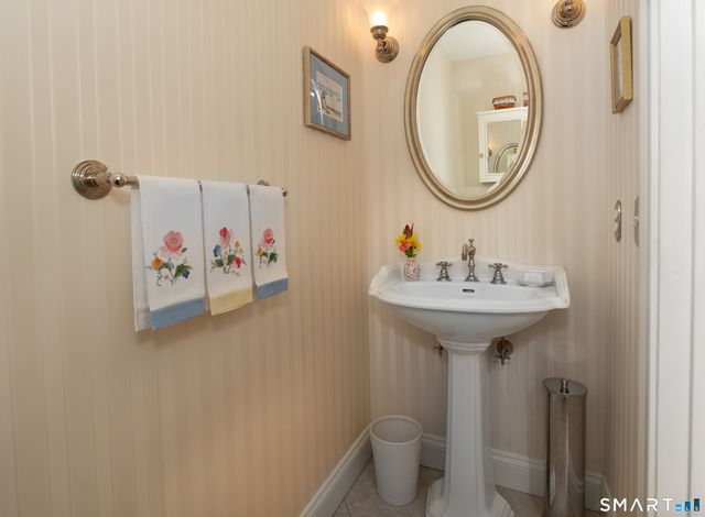 15 Two Pence Road, Ridgefield, CT 06877