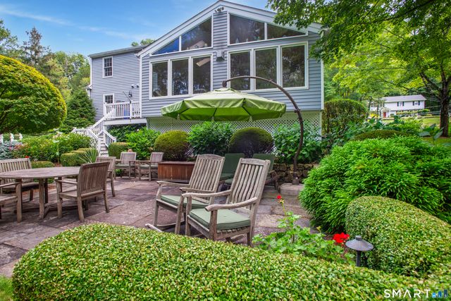 15 Two Pence Road, Ridgefield, CT 06877