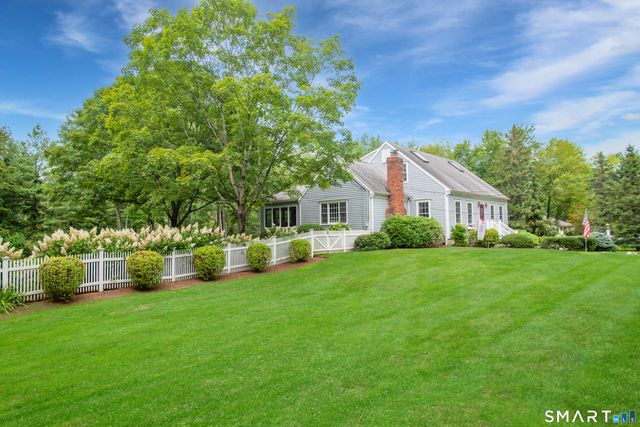 15 Two Pence Road, Ridgefield, CT 06877