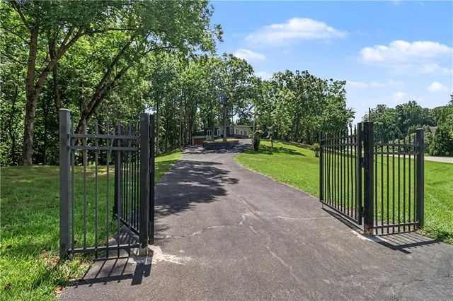 3425 Duckett Mill Road, Gainesville, GA 30506