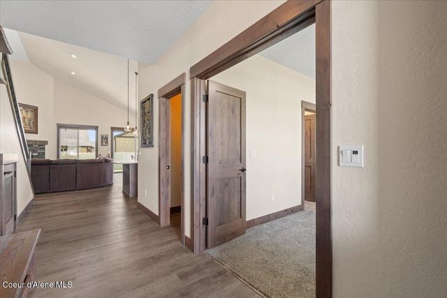 940 W Wayward CIR, Post Falls, ID 83854