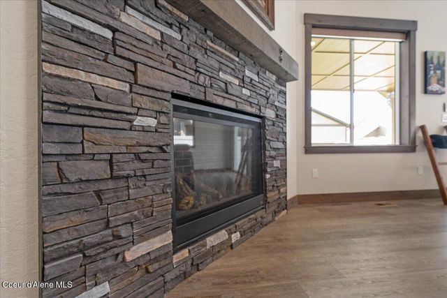 940 W Wayward CIR, Post Falls, ID 83854