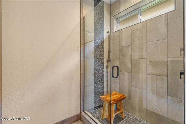 940 W Wayward CIR, Post Falls, ID 83854