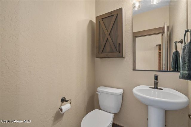 940 W Wayward CIR, Post Falls, ID 83854