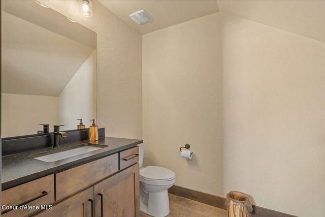 940 W Wayward CIR, Post Falls, ID 83854