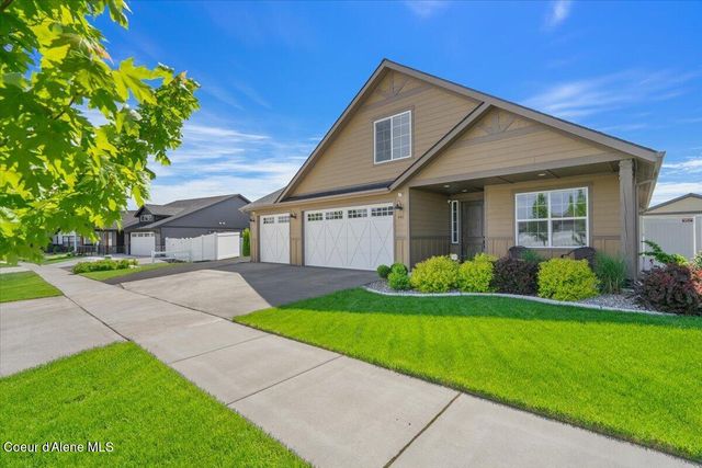 940 W Wayward CIR, Post Falls, ID 83854