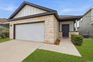 230 Jaycen Ln, New Braunfels, TX 78130