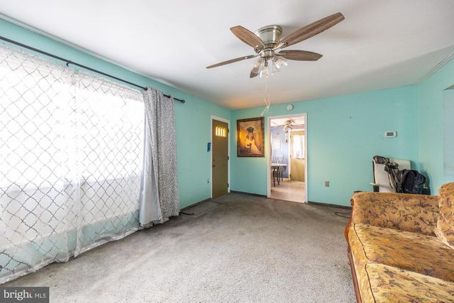 336 LARCH ROAD, Mount Laurel, NJ 08054
