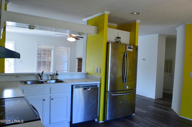 32 Gazebo Road, St. Helena Island, SC 29920