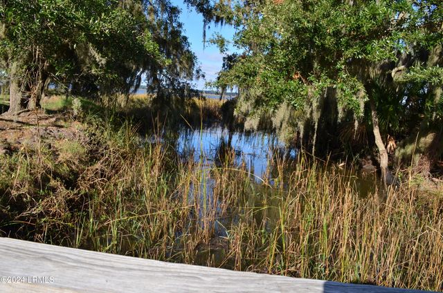 32 Gazebo Road, St. Helena Island, SC 29920