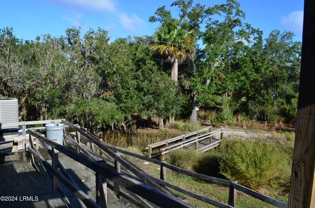32 Gazebo Road, St. Helena Island, SC 29920