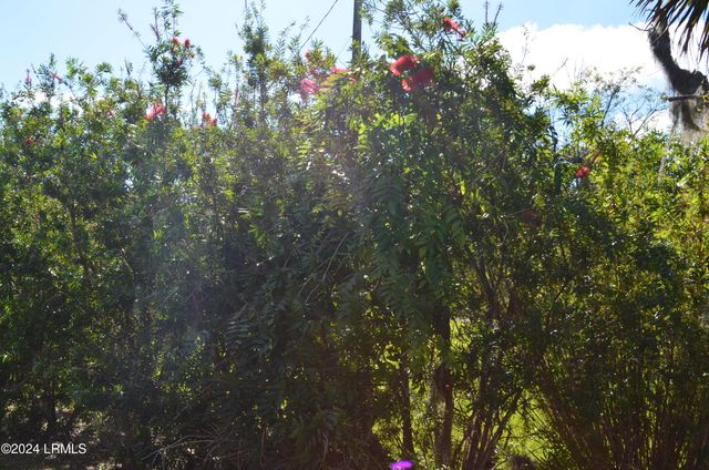 32 Gazebo Road, St. Helena Island, SC 29920