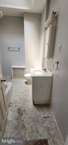 1515 S 28TH ST, Philadelphia, PA 19146