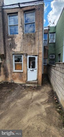 1515 S 28TH ST, Philadelphia, PA 19146