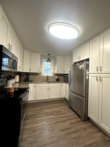 436 Magnolia St, Baxter, TN 38544