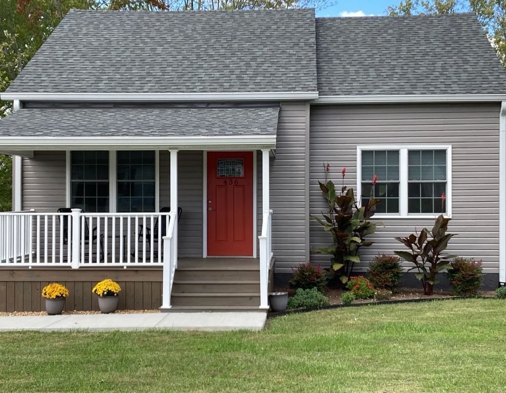 436 Magnolia St, Baxter, TN 38544