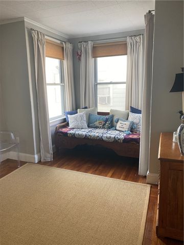 7 Pleasant Street 1, Newport, RI 02840