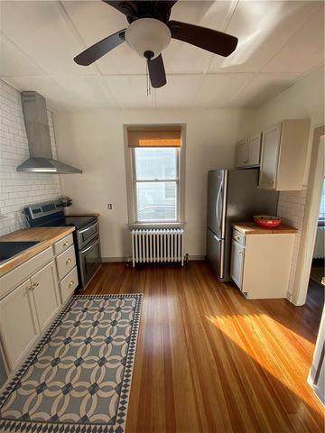 7 Pleasant Street 1, Newport, RI 02840