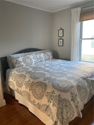 7 Pleasant Street 1, Newport, RI 02840
