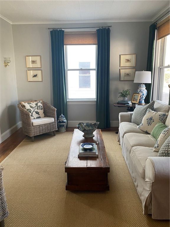 7 Pleasant Street 1, Newport, RI 02840