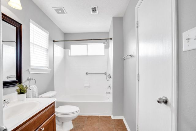 7215 Cool Springs Court, Magnolia, TX 77354