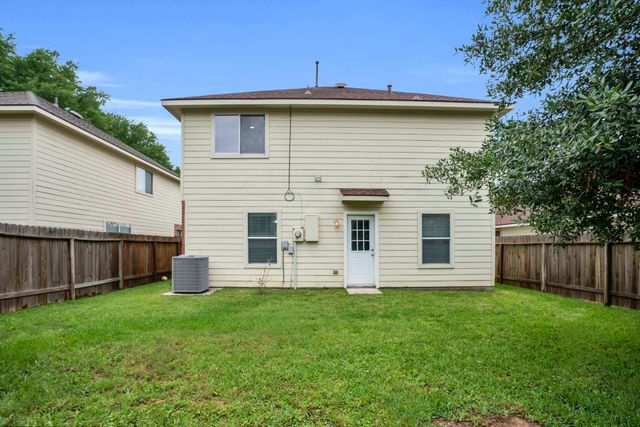 7215 Cool Springs Court, Magnolia, TX 77354