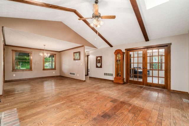 8840 Jug Street, Alexandria, OH 43001