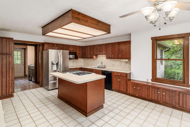 8840 Jug Street, Alexandria, OH 43001