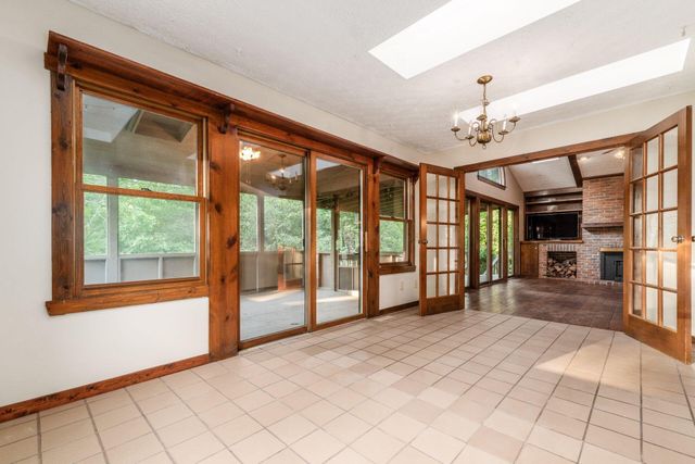 8840 Jug Street, Alexandria, OH 43001