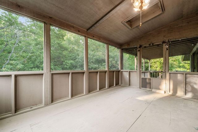 8840 Jug Street, Alexandria, OH 43001