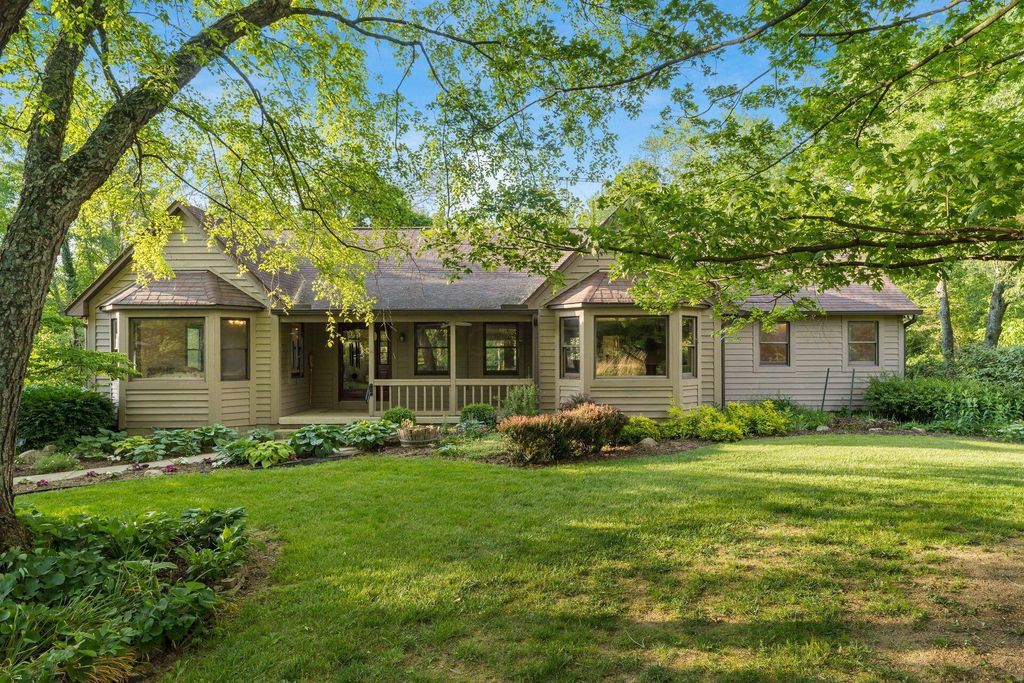 8840 Jug Street, Alexandria, OH 43001