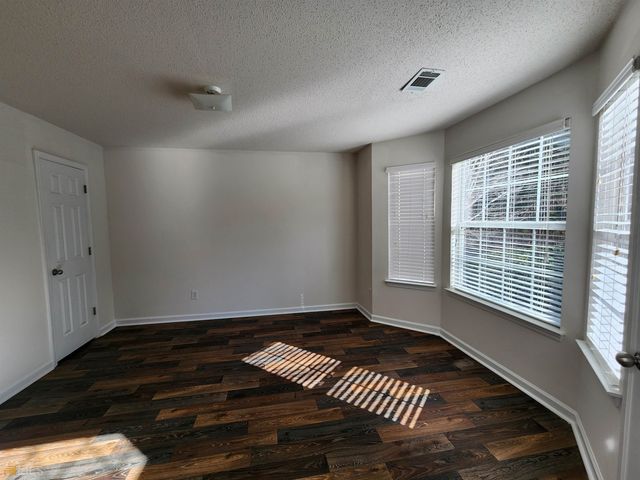 7130 SW Cavender Drive, South Fulton, GA 30331